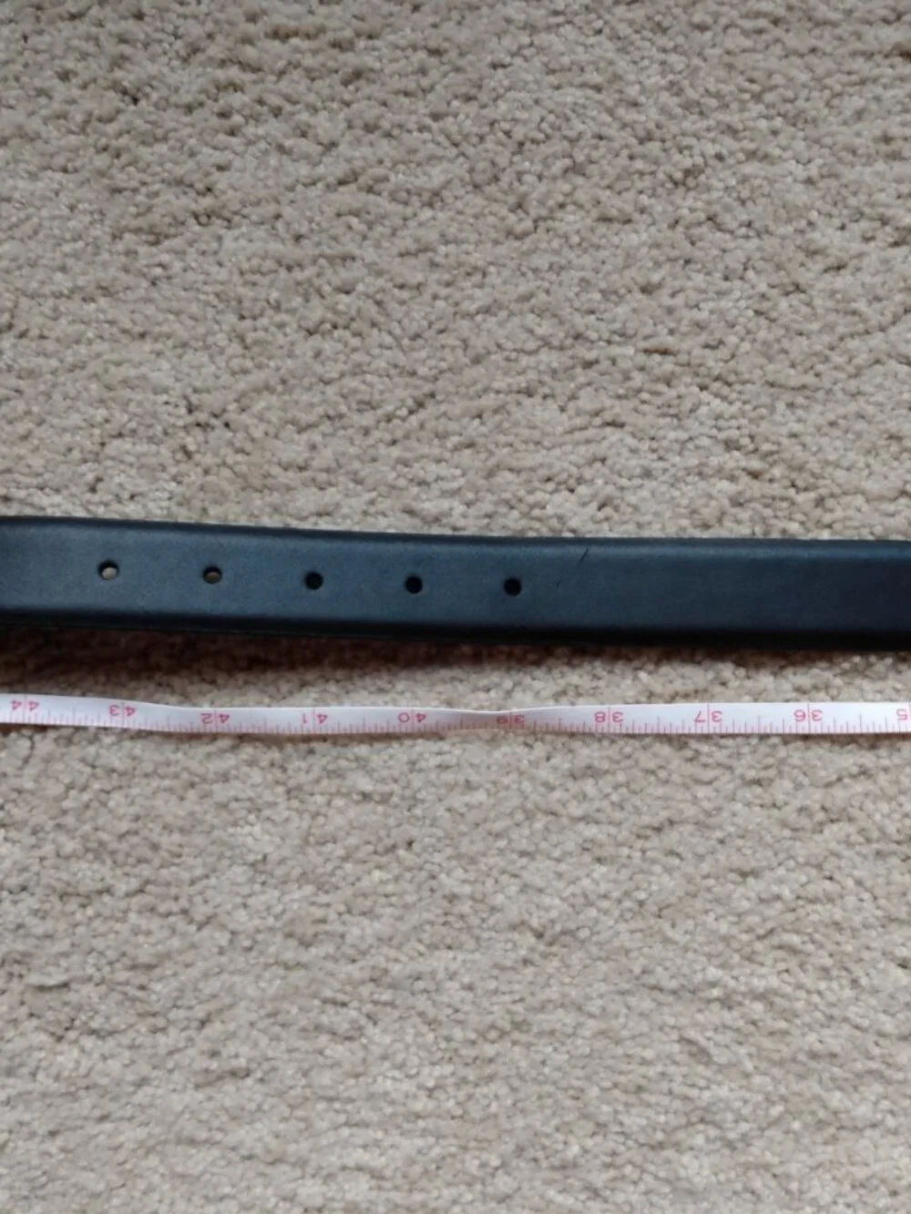 Women's Black Genuine Leather Belt w Sleek Silver Tone Buckle 47